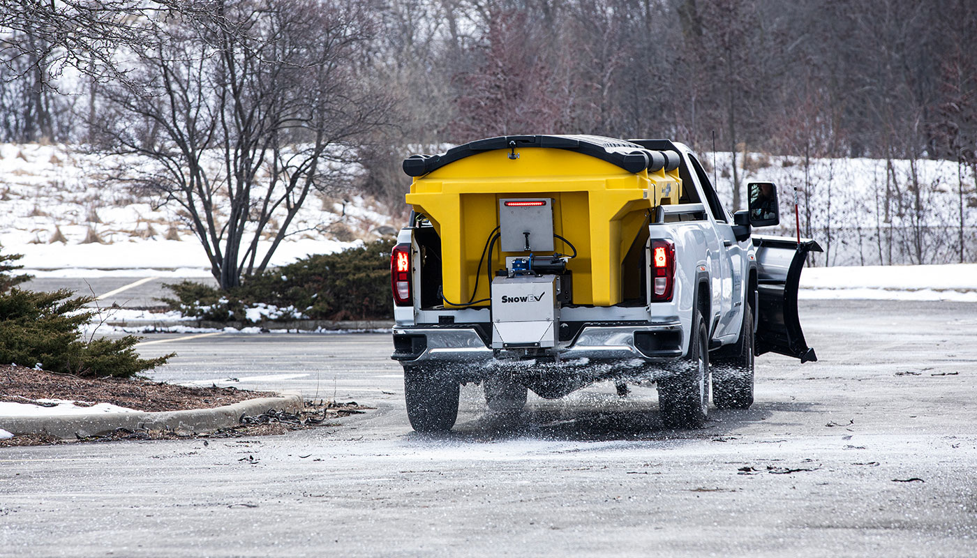 Renegade™ Poly Hopper Spreader | SnowEx®