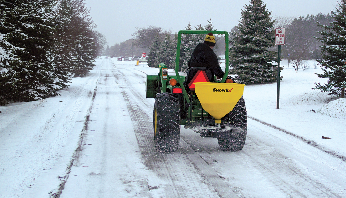utility spreader on tractor